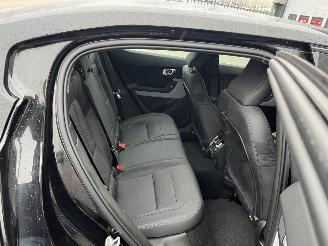 Polestar 2 Standard Range Single Motor 69 kWh picture 13