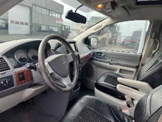 Chrysler Grand-voyager 3.8 V6 LX picture 16