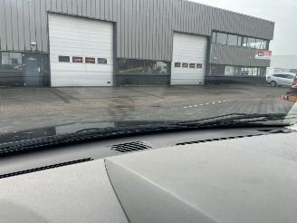 Chrysler Grand-voyager 3.8 V6 LX picture 14