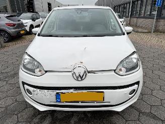 Volkswagen Up! 1.0 high up! BlueMotion picture 2