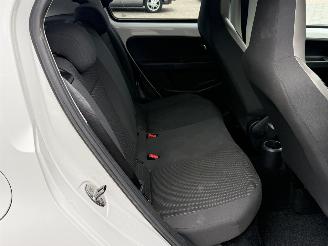 Volkswagen Up! 1.0 high up! BlueMotion picture 11