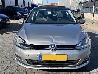 Volkswagen Golf 1.4 TSI ACT Highline PANO AUTOMAAT picture 2