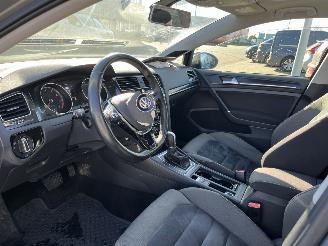 Volkswagen Golf 1.4 TSI ACT Highline PANO AUTOMAAT picture 15