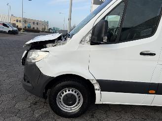 Mercedes Sprinter 314 2.2 CDI L2H2 DC EURO VI-D picture 7