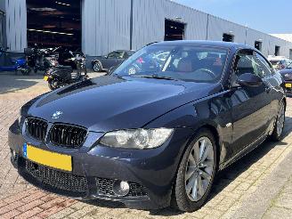 krockskadad bil auto BMW 3-serie Coupé 335i Introduction 225KW 2006/10