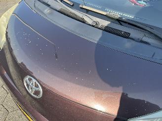 Toyota iQ 1.0 VVTi Aspiration picture 9