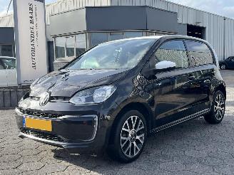 Vaurioauto  passenger cars Volkswagen e-Up! e-up! 2020/3