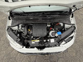 Volkswagen Up! 1.0 picture 7