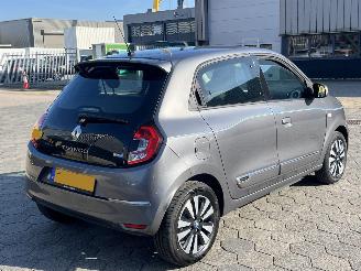Renault Twingo Z.E. R80 Intens picture 4