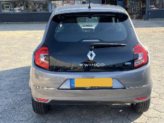 Renault Twingo Z.E. R80 Intens picture 5