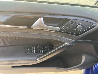 Volkswagen Golf 2.0 TSI 4Motion R 310PK AUTOMAAT PANO picture 17