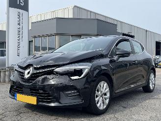 skadebil auto Renault Clio 1.0 TCe Intens 2019/9