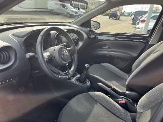 Toyota Aygo X 1.0 VVT-i MT Play picture 15