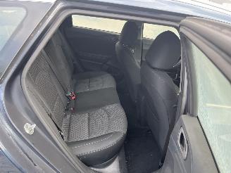 Kia Ceed 1.0 T-GDi DynamicLine picture 8