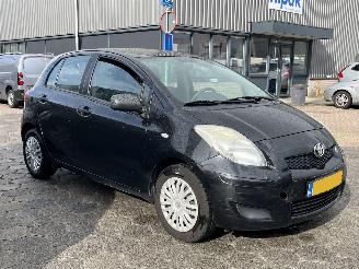 Toyota Yaris 1.3 VVTi Comfort picture 3