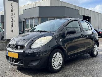 Auto incidentate Toyota Yaris 1.3 VVTi Comfort 2010/1