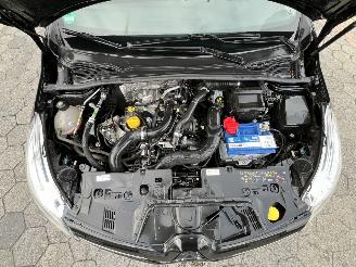 Renault Clio Estate 0.9 TCe Zen picture 7