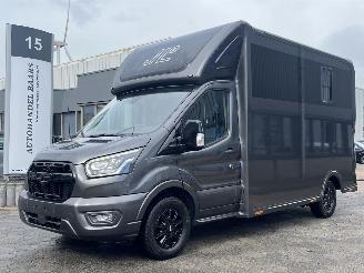 dañado vehículos comerciales Ford Transit 2.0 2-Paards Paardenwagen AUTOMAAT 2024/4