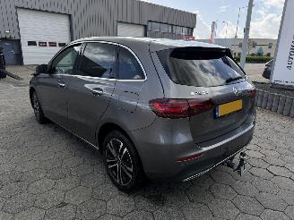 Mercedes B-klasse 250 e Star Edition AMG Line Plus picture 6