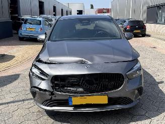 Mercedes B-klasse 250 e Star Edition AMG Line Plus picture 2