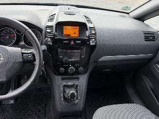 Opel Zafira 7 persoon 1.6 111 years Edition picture 21