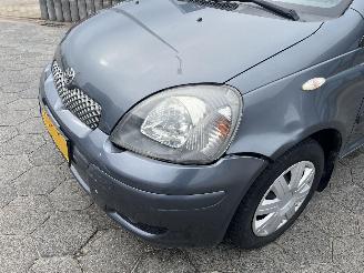 Toyota Yaris 1.0 VVT-i S-Line picture 11