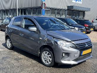 Mitsubishi Space-star 1.2 Entry picture 3