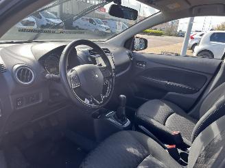 Mitsubishi Space-star 1.2 Entry picture 16