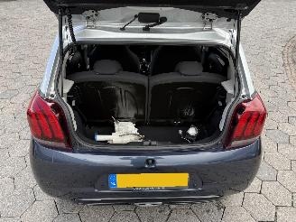 Peugeot 108 1.0 e-VTi Allure picture 12