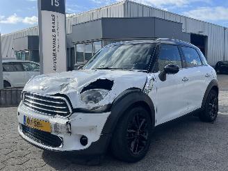 Voiture accidenté Mini Countryman 1.6 Cooper Pepper 2011/9