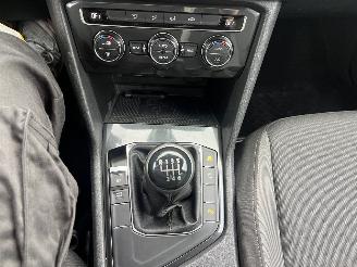 Volkswagen Tiguan 1.5 TSI R-line NAP picture 21