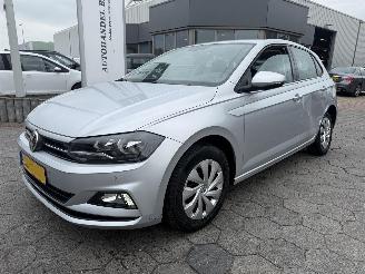 Schadeauto Volkswagen Polo 1.0 TSI Comfortline 2018/3