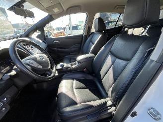 Nissan Leaf Tekna 24 kWh picture 13