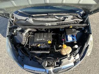 Opel Corsa 1.4-16V \'111\' Edition picture 7