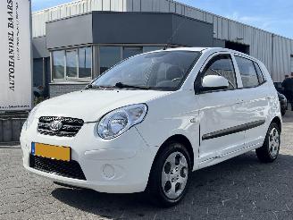 Unfallwagen Kia Picanto 1.0 X-pect 2010/5