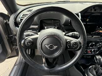 Mini Clubman Cooper Chili Serious Business picture 16