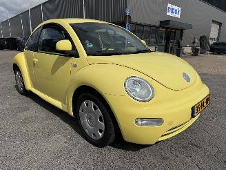 Volkswagen Beetle 2.0 Highline picture 3