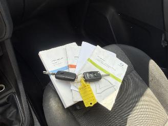 Volkswagen Caddy 1.6 TDI L1H1 picture 20