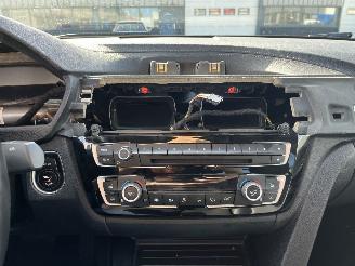 BMW 3-serie 320i Edition Luxury Line Purity Executive picture 17