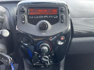 Citroën C1 1.0 VTi Feel picture 16