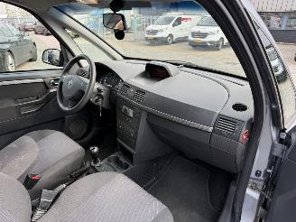 Opel Meriva 1.6-16V Executive picture 15