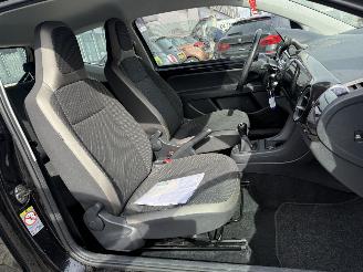 Volkswagen Up! 1.0 high up! BlueMotion picture 13