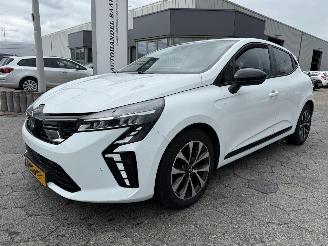 Damaged car Mitsubishi Colt 1.0T MT Intense 2024/3