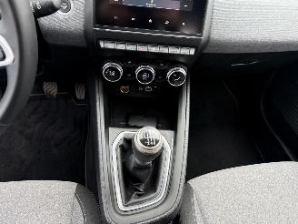 Mitsubishi Colt 1.0T MT Intense picture 19