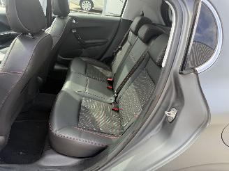 Peugeot 208 1.2 PureTech GT-line picture 11
