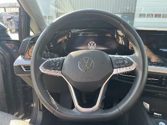 Volkswagen Golf 1.0 TSI Life picture 15