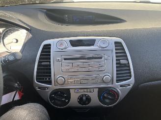 Hyundai I-20 1.2i Business Edition picture 19