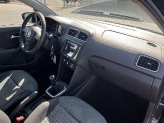 Volkswagen Polo 1.4-16V Comfortline picture 12