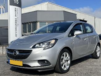 Damaged car Opel Corsa 1.4 Edition 2016/9