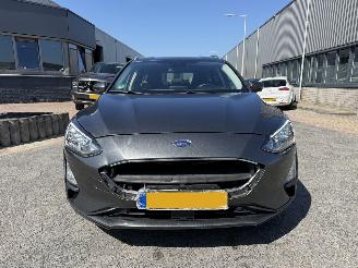 Ford Focus Wagon 1.0 EcoBoost Active Business picture 2